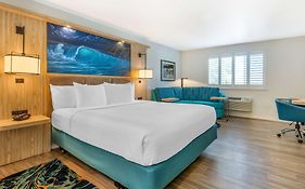 Best Western Plus Capitola By-The-Sea Inn & Suites